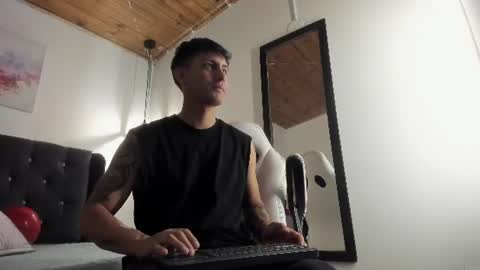 marcos_vieyra online show from 07/27/26, 08:16