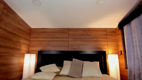 Marco Sullivan online show from 02/09/25, 02:40