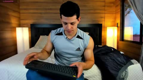 Marco Sullivan online show from 02/11/25, 02:35