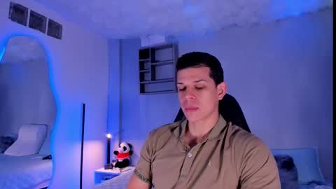 Marco Sullivan online show from 12/14/25, 01:49