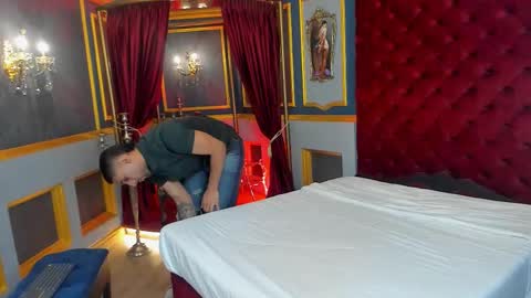 Snapshot of marcovitto chatting on 12/14/25, 11:48 marcovitto online show from 12/14/25, 11:48