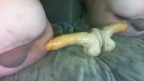 Snapshot of marcsexxy chatting on 12/13/24, 05:16 Marc online show from 12/13/24, 05:16