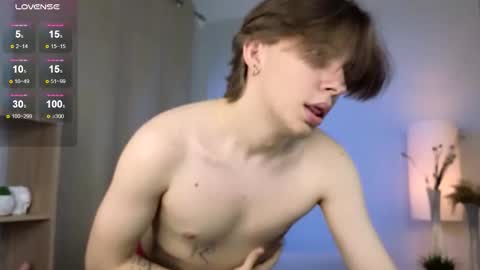 Snapshot of marcus_euphoria chatting on 11/11/25, 05:29 Marcus online show from 11/11/25, 05:29