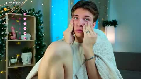 Snapshot of marcus_euphoria chatting on 12/05/25, 05:49 Marcus online show from 12/05/25, 05:49