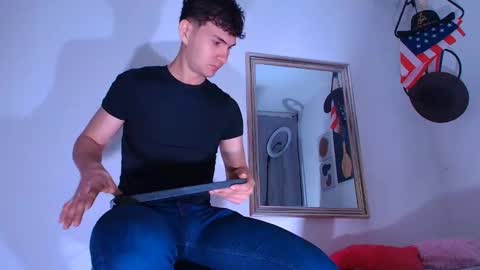 Snapshot of marcus_fire chatting on 11/11/25, 01:49 marcus_fire online show from 11/11/25, 01:49