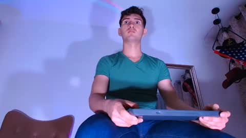 Snapshot of marcus_fire chatting on 11/16/25, 02:39 marcus_fire online show from 11/16/25, 02:39