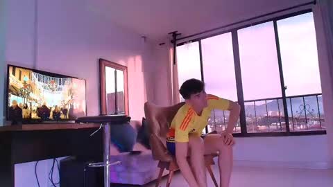 Snapshot of marcus_fire chatting on 11/23/25, 11:32 marcus_fire online show from 11/23/25, 11:32