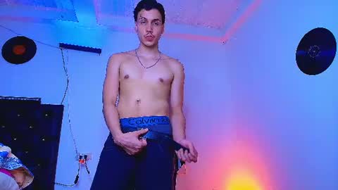 Snapshot of marcus_hanks1 chatting on 06/12/26, 01:37 Marcus hanks1 online show from 06/12/26, 01:37