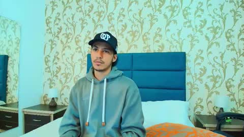 marcus_jeron online show from 10/10/25, 04:55