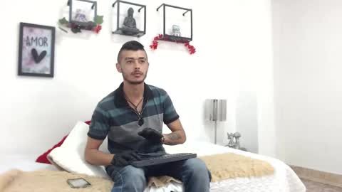 Snapshot of marcus_or_ chatting on 09/11/25, 12:27 marcus_or_ online show from 09/11/25, 12:27
