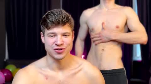 Snapshot of marcus_paradise chatting on 12/17/25, 09:37 marcus_paradise online show from 12/17/25, 09:37