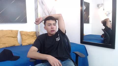 Snapshot of marcuslux_ chatting on 01/09/26, 04:15 MARCUS online show from 01/09/26, 04:15