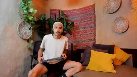 Marcus online show from 09/28/25, 03:23