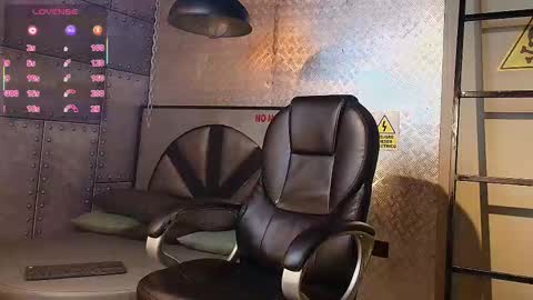 Marcus online show from 10/08/25, 03:04