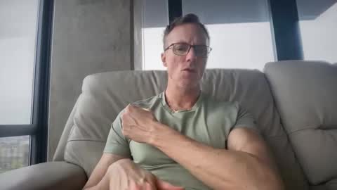 Snapshot of marcusripped1 chatting on 04/17/26, 11:52 Marcus online show from 04/17/26, 11:52
