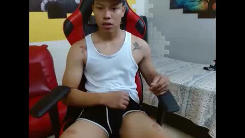 Snapshot of marcuss_2 chatting on 12/04/25, 01:20 marcuss_2 online show from 12/04/25, 01:20