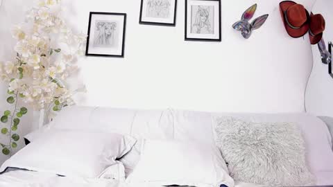 MARCUS  online show from 02/04/25, 03:22