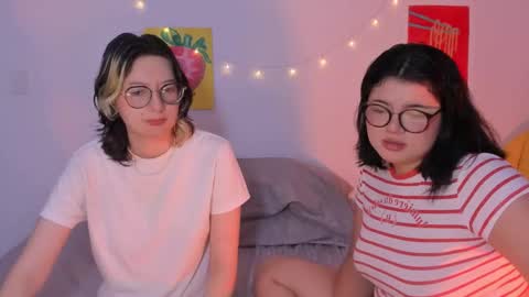 Snapshot of marcy_grey chatting on 09/26/25, 01:09 danna online show from 09/26/25, 01:09