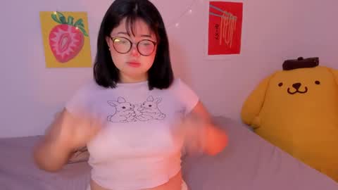 Snapshot of marcy_grey chatting on 10/10/25, 04:39 danna online show from 10/10/25, 04:39