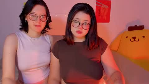 Snapshot of marcy_grey chatting on 11/13/25, 11:47 danna online show from 11/13/25, 11:47