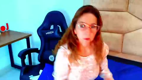 Snapshot of margareth_rouss7 chatting on 03/19/26, 02:21 margareth online show from 03/19/26, 02:21