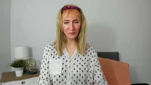 margaretmature online show from 02/07/25, 04:24