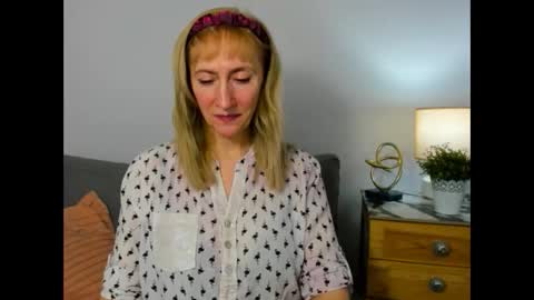 margaretmature online show from 03/04/25, 04:30