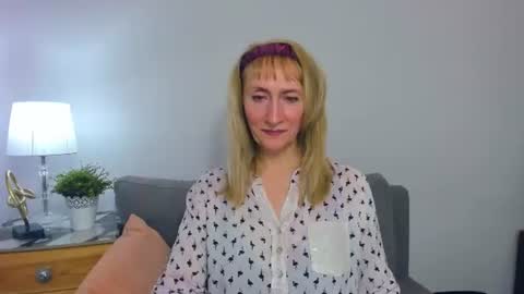 margaretmature online show from 03/10/25, 07:40