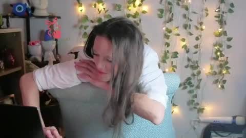 Margaux Savant online show from 09/12/25, 05:07