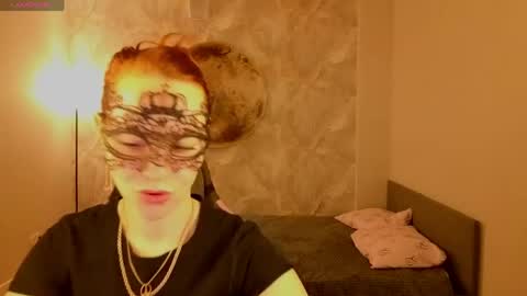 Snapshot of margo_kellly chatting on 05/25/26, 01:11 Margo Kellly online show from 05/25/26, 01:11