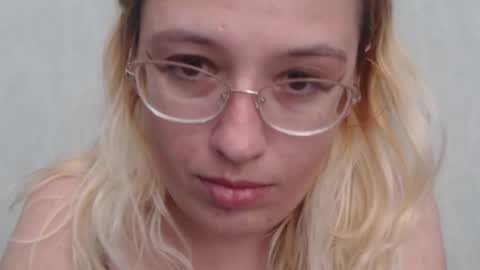 margo_shine online show from 10/21/25, 01:01