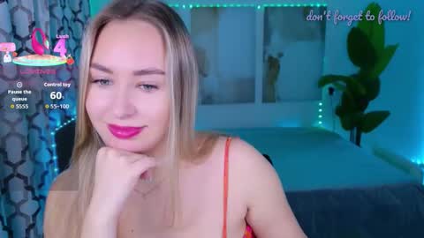 Snapshot of margosugar chatting on 03/19/26, 06:17 MargoSugar online show from 03/19/26, 06:17