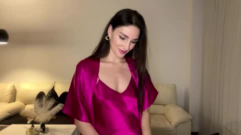 Snapshot of margotdeville chatting on 11/30/25, 01:31 Margot online show from 11/30/25, 01:31