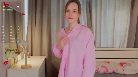 Snapshot of margretlanglo chatting on 04/26/26, 04:43 Rita online show from 04/26/26, 04:43