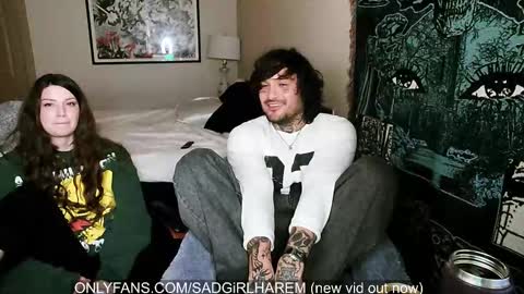 Mari online show from 02/13/25, 08:06