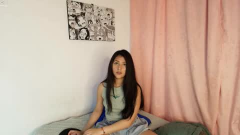 mari_mar69 online show from 09/29/25, 06:51