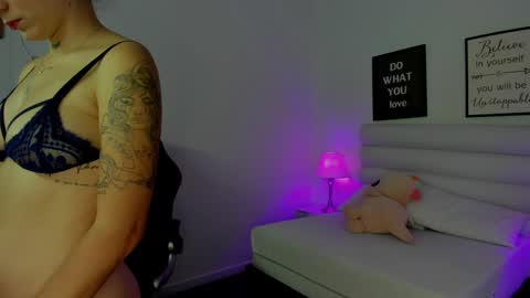 mari_salgado online show from 12/14/24, 11:50