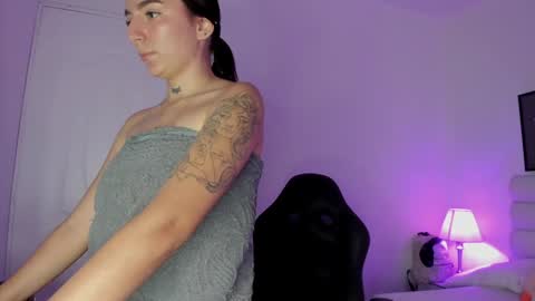 mari_salgado online show from 12/22/24, 02:16