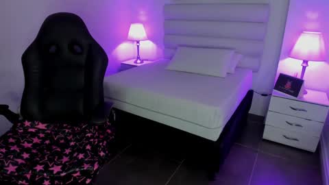 mari_salgado online show from 01/11/25, 02:25