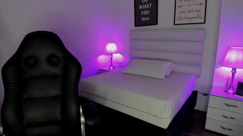 mari_salgado online show from 01/15/25, 11:10