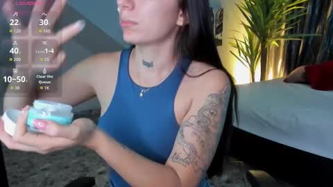 mari_salgado online show from 09/21/25, 12:51