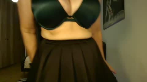 maria_anna_mmm online show from 07/21/26, 08:11