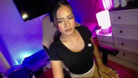 Maria online show from 10/22/25, 04:29