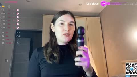 Snapshot of maria_bowie chatting on 11/25/25, 07:30 Maria online show from 11/25/25, 07:30