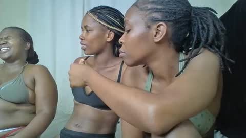 maria_dally online show from 12/05/24, 08:33