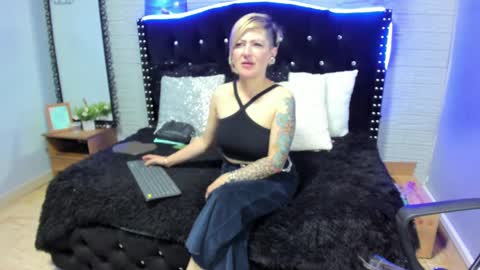 Maria fernanda online show from 12/03/24, 02:36