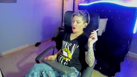 Maria fernanda online show from 12/24/24, 10:11