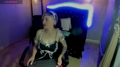 Maria fernanda online show from 12/31/24, 02:25