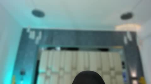 Snapshot of maria_flowers chatting on 10/03/25, 07:44  MARIA  online show from 10/03/25, 07:44