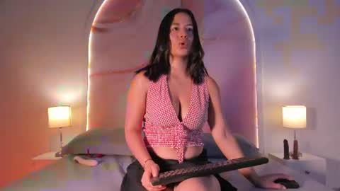 Maria  online show from 07/25/26, 11:08